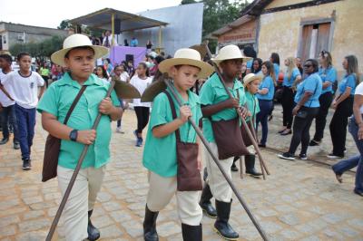 desfile_civico_venda_das_flores_0116.jpg