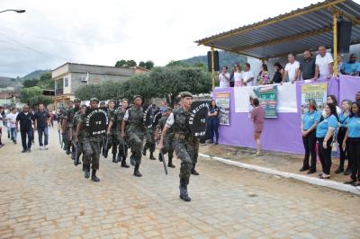 desfile_civico_venda_das_flores_0291.jpg