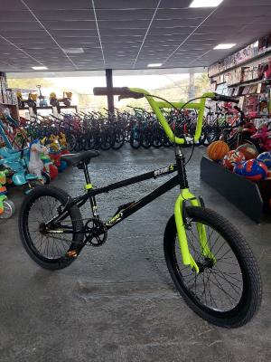 Bicicleta aro 20 BMX